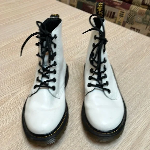 Shoes Like New Aic Waic Dr Marten Boots Poshmark